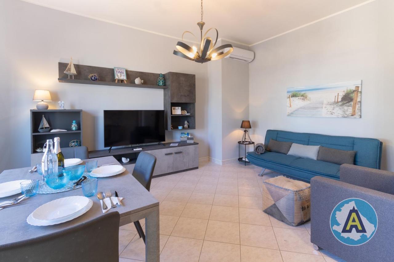 Casa Del Bello - Appartamento Di Fronte Al Mare A Silvi Сільві-Марина Екстер'єр фото