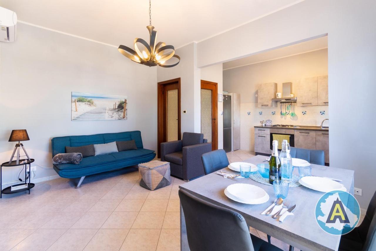 Casa Del Bello - Appartamento Di Fronte Al Mare A Silvi Сільві-Марина Екстер'єр фото